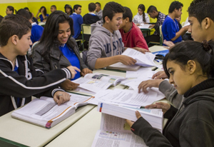 Alunos do ensino mdio